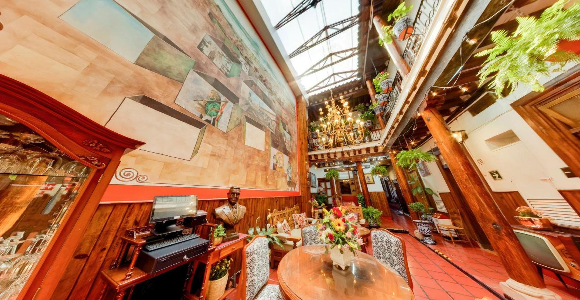 Hotel Casa Baez Пацкуаро Екстер'єр фото